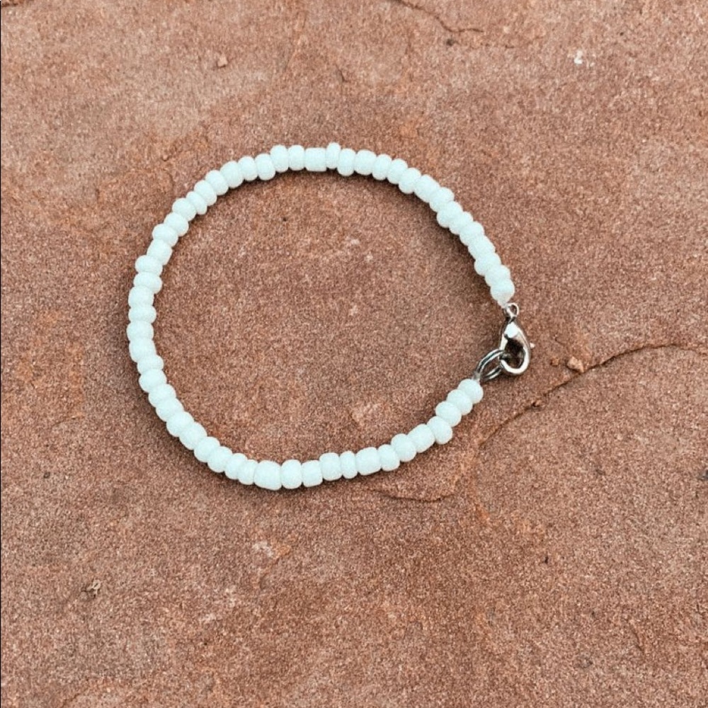 “Purity” Beaded Bracelet.